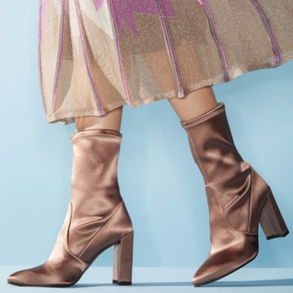 Stuart Weiztman Clinger Dusty Rose Satin Boots. Size 40. NWOT - Picture 2 of 10